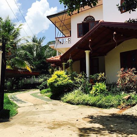 Hanthana Jungle View Holiday Home Kandy Exterior photo